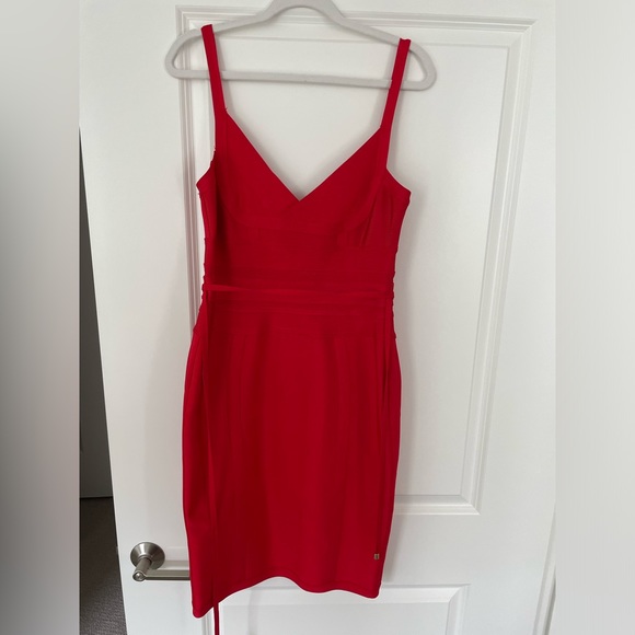 House of CB London Belice Red Bandage
Body Con Dress Size L+ - Picture 2 of 5